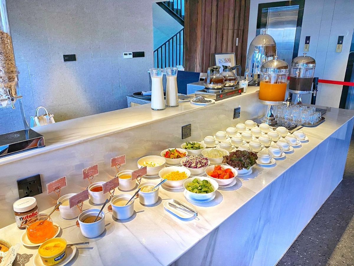 Yunfan Hotel Phnom Penh Dış mekan fotoğraf