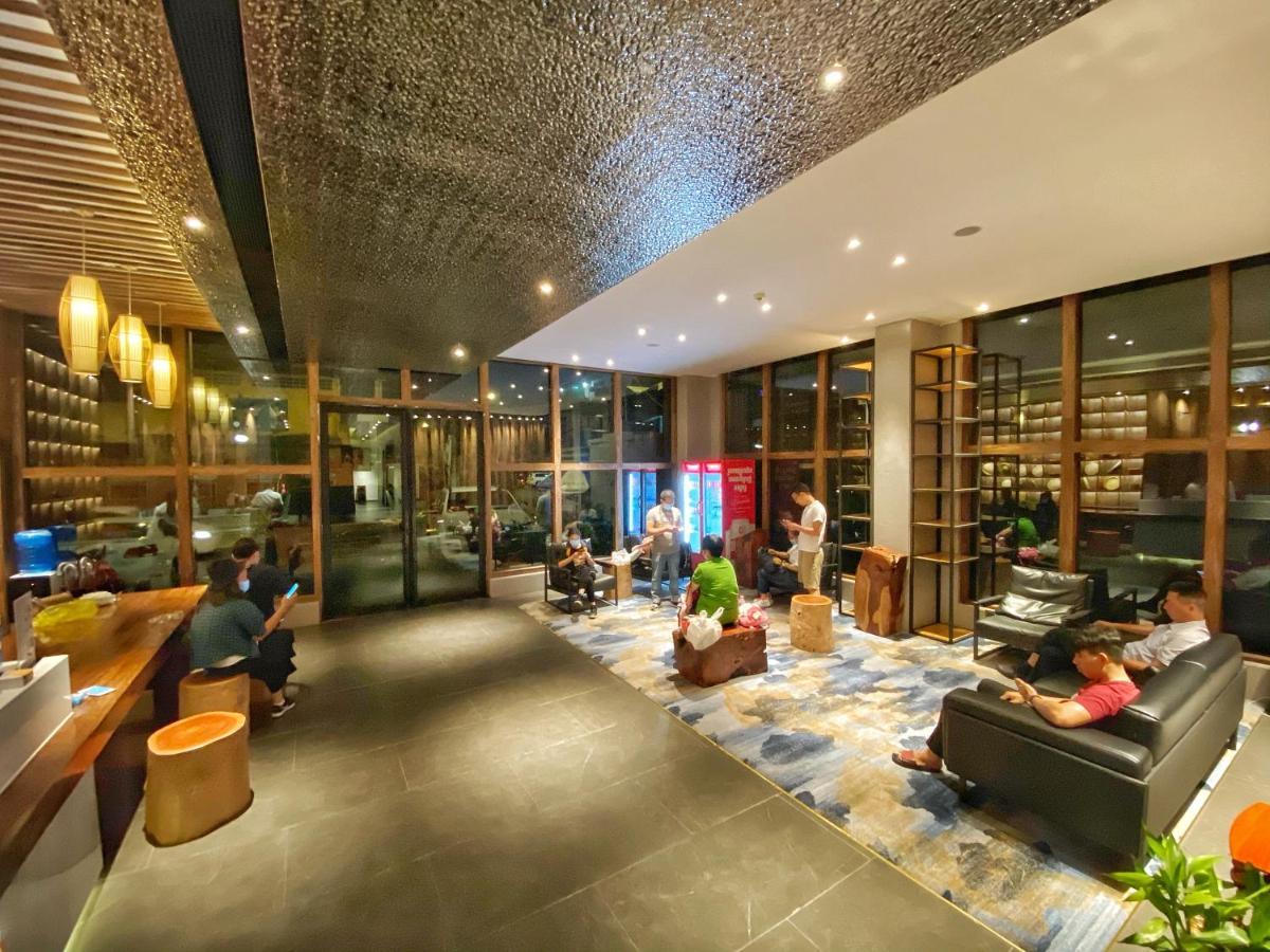 Yunfan Hotel Phnom Penh Dış mekan fotoğraf